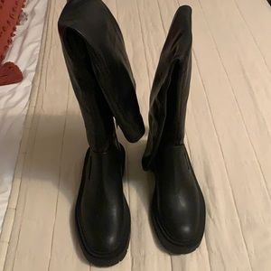 Zara Low heeled stretch tall chunky boot